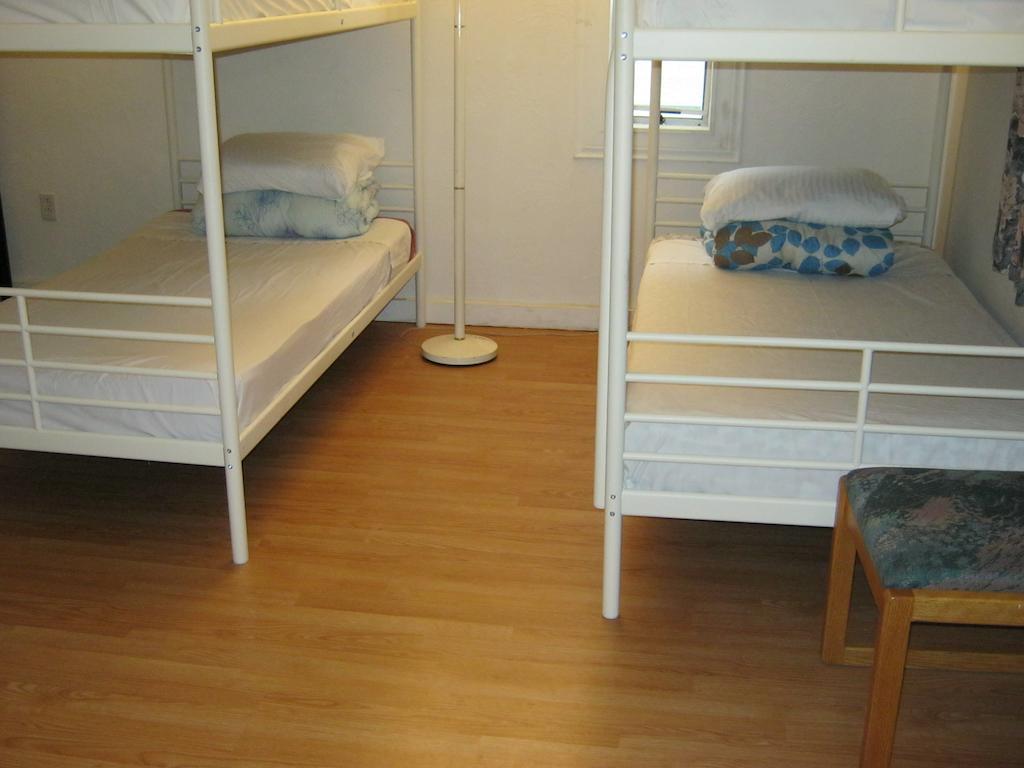 Kelowna Okanagan Lake Hostel Kültér fotó