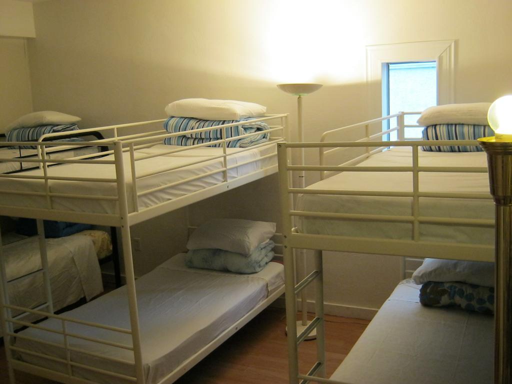 Kelowna Okanagan Lake Hostel Kültér fotó
